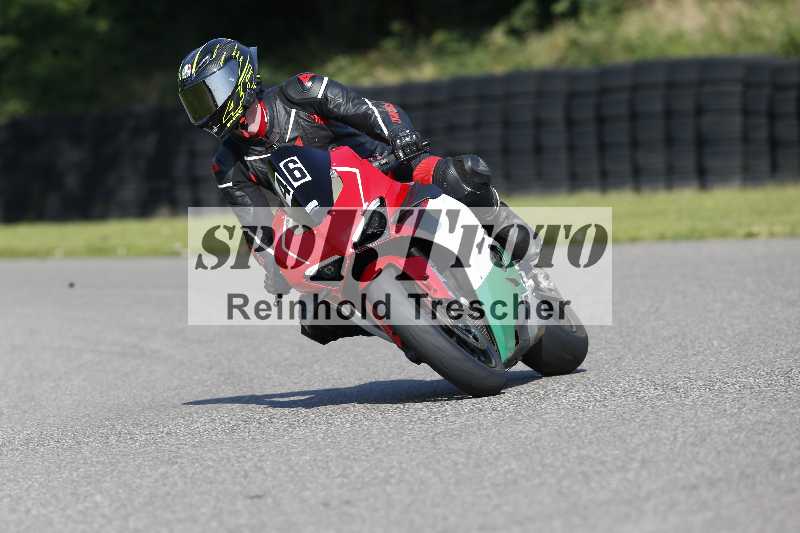 /44 09.08.2025 Plüss Moto Sport ADR/Einsteiger/46